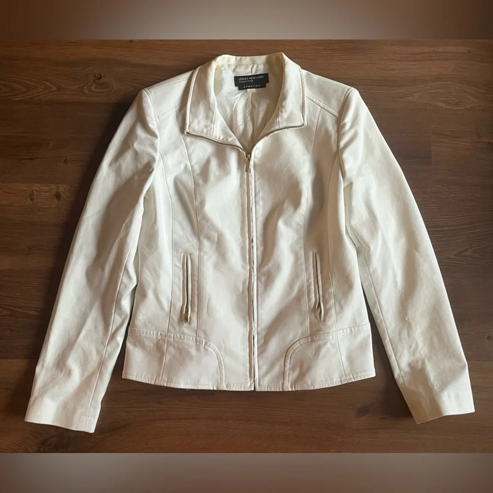 Jones New York Zip Up  STRETCH Jacket